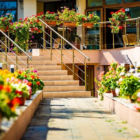 Aparthotel Prestige Ii