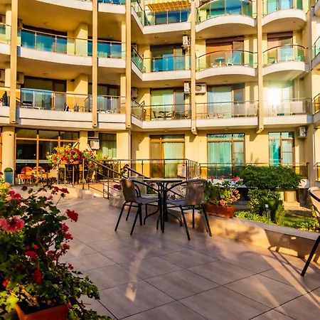 Prestige Ii Aparthotel Primorsko